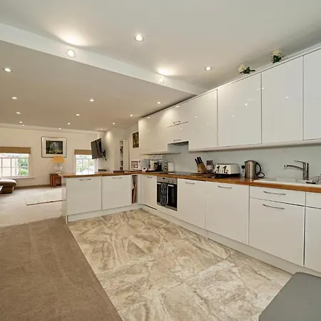 Serviced Apartments Macclesfield Exterior photo