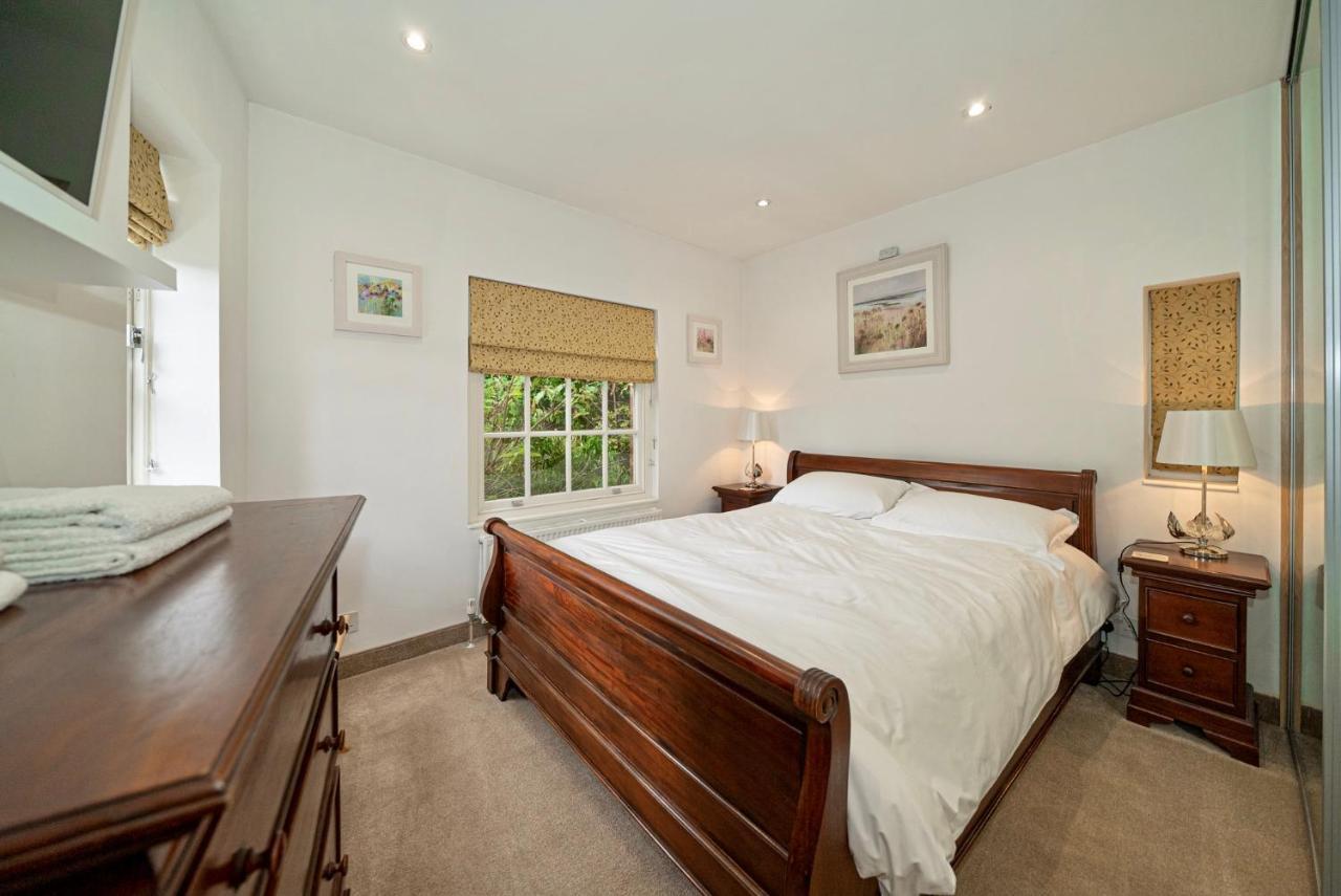 Serviced Apartment